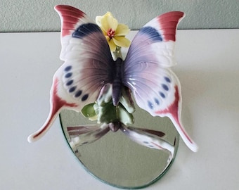 LLADRO BUTTERFLY TREASURES ~ Exquisite Piece of Lladro Porcelain