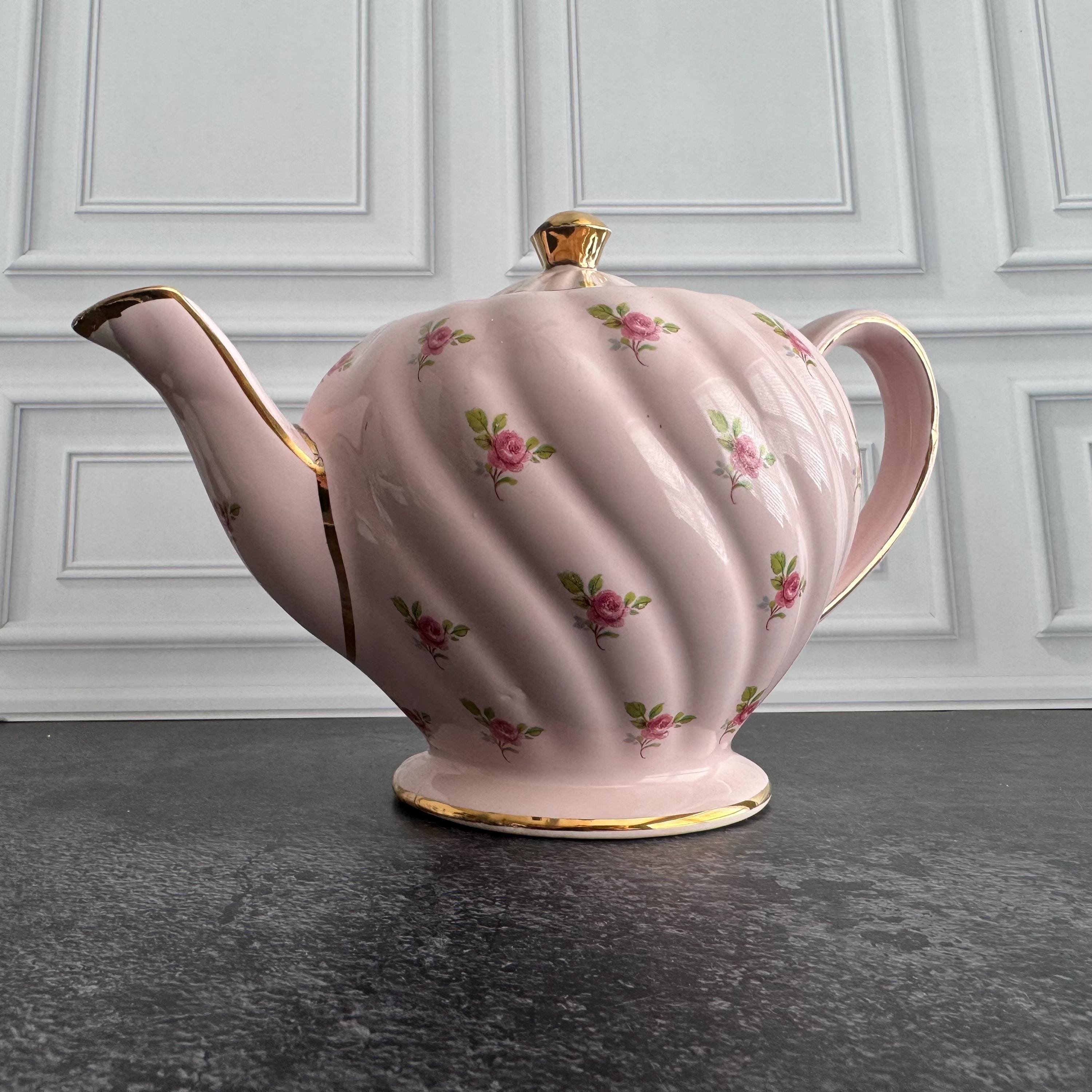 イギリス　英国　シュガーポット　陶器　ビンテージ　Sadler ENGLAND Rare Sadler Teapots - Etsy