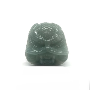 Jade Kirtimukha Schnitzerei (Myanmar / Burma)