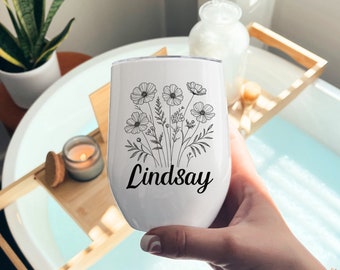 Personalisierter Weinbecher, Muttertagsgeschenk, minimalistischer Wildblumenweinbecher, personalisierter Blumenbecher für sie, personalisiertes Geschenk für sie