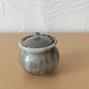 Resin Jar
