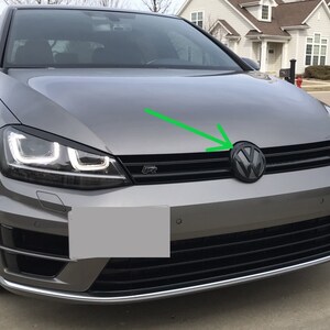 Glossy Black Front Grille Strip for VW Golf 7 Rline 7.5 MK7 Bumper Grill  Trim Cover