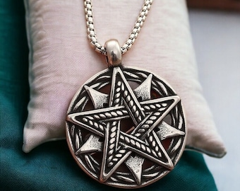 Pentagram Necklace/  Wiccan Necklace Necklace/ Wiccan Star Pendant/ Stainless Steel Necklace/ Charm Necklace/Star Necklace/ Fashion Necklace