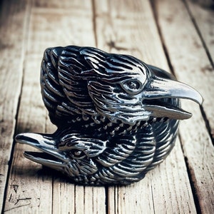 Raven shop head ring
