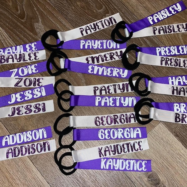 Pom pom Tags