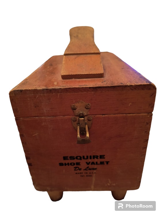 Vintage Esquire shoe valet de luxe shoe shine box w/ vintage products