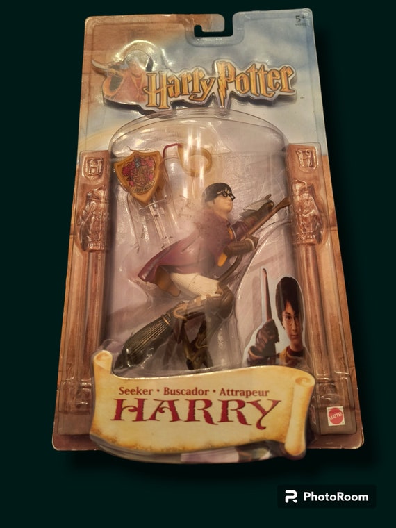Harry Potter Quidditch seeker figure Mattell 2002 in package