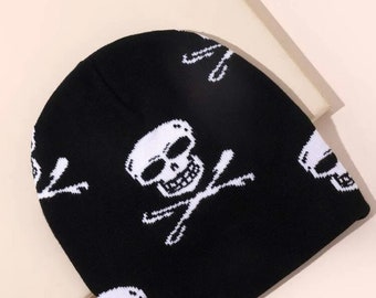 Skull Print Knit Hat - Warm and Cozy Beanie for Men and Women
