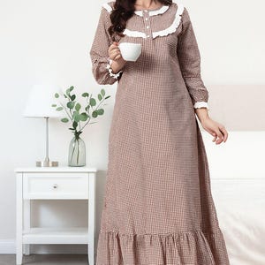 Vintage Style Victorian Nightgown for Women – Long Sleeve Cotton Sleepwear with Lace Trim – Cottage core Victorian Loungewear Dress