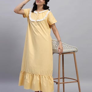Sunny Yellow Cotton Nightgown with White Lace Collar – Vintage-Style Women&#39;s Loungewear