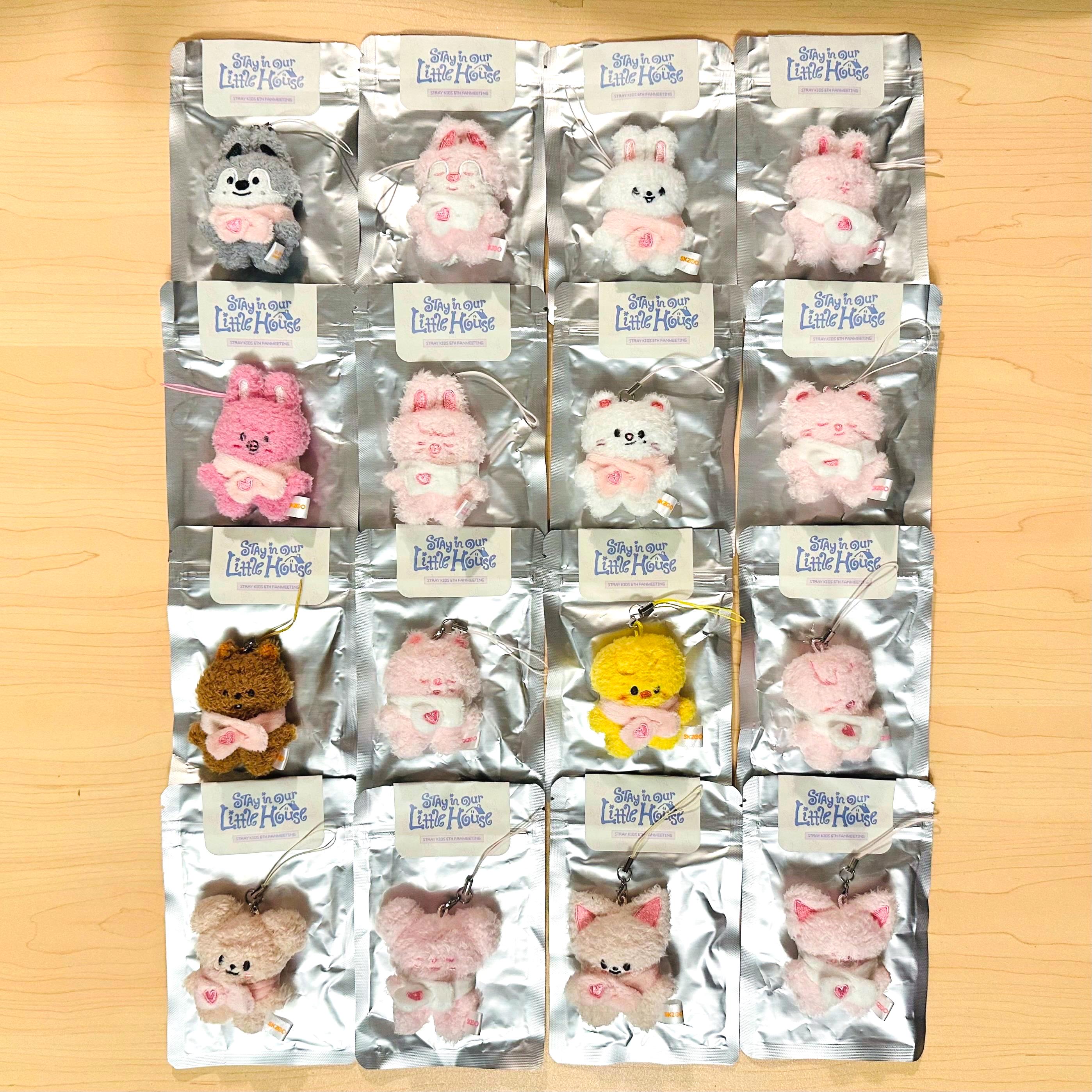 Stray kids skzoo plush - Etsy 日本