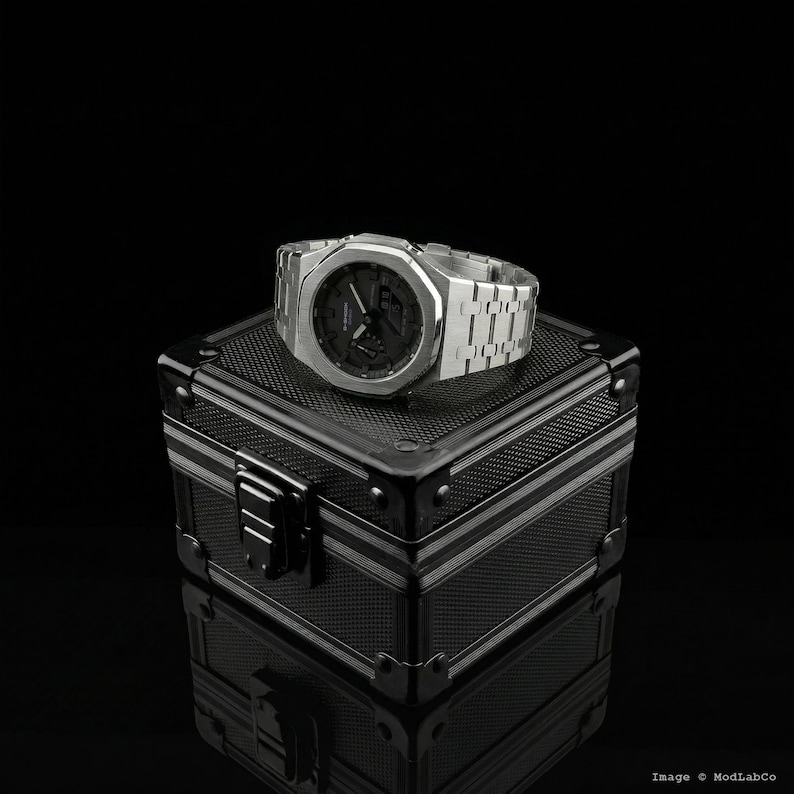 modlab company Classic Series Octagonal Modded Watch — Black Rubber 42mm — MLC-106 image 9