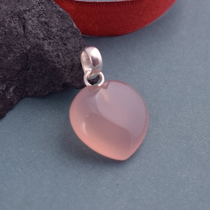 Heart Pink Chalcedony 925 Sterling Silver Pendant