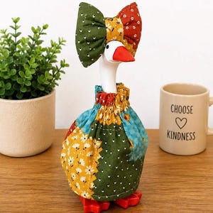 Handmade 7-Inch Desk Goose Patchwork Sunflower Dress & Bow – Fall Country Outfit