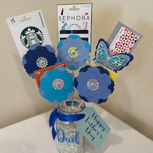 Benutzerdefinierte Vater Name auf Glas Geschenke Nachdenklich, Papierblumen und Schmetterling Bouquet Personalisierte Geschenk für Papa, Väter Geburtstag Sinnvolle Geschenke