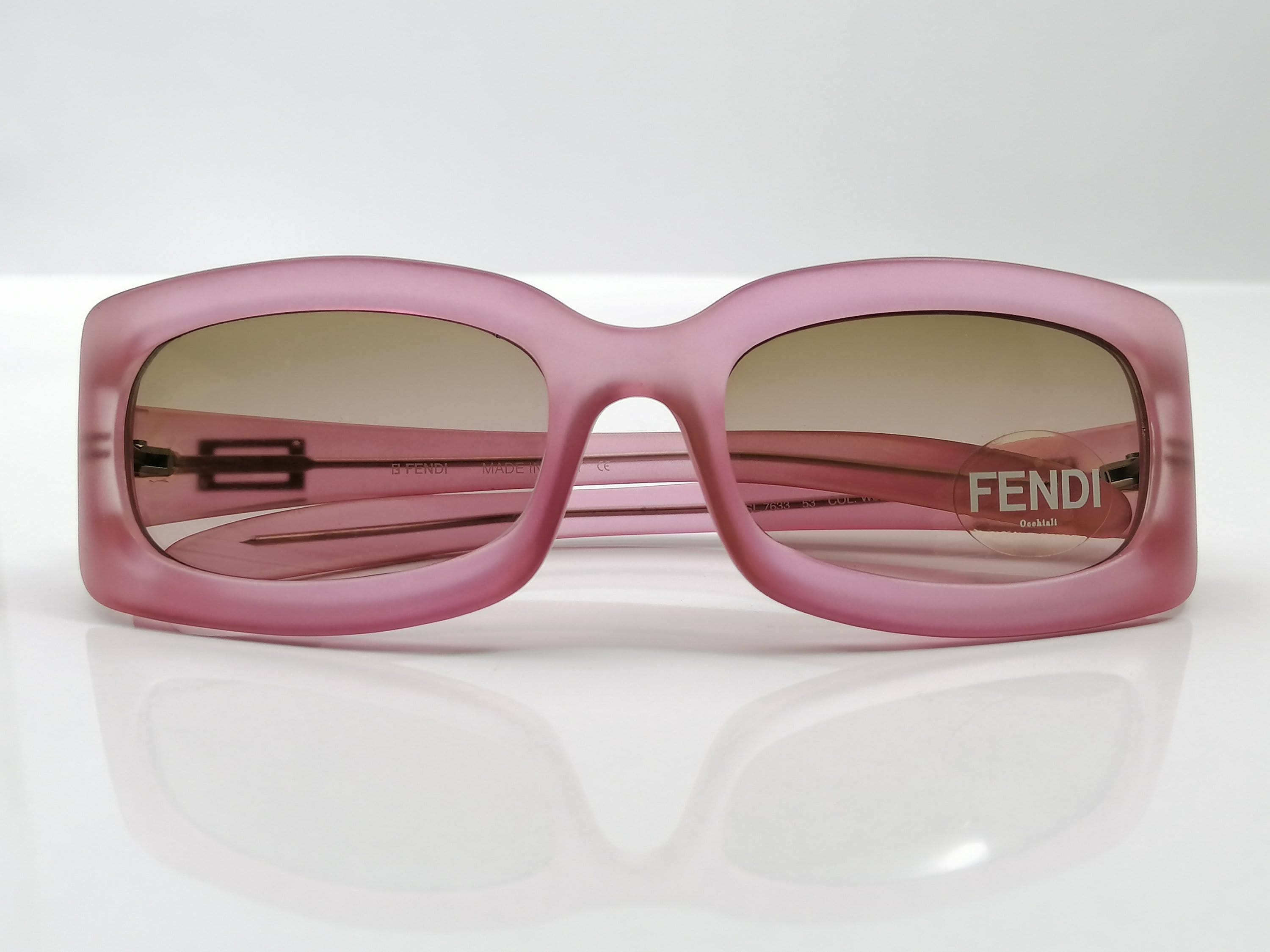 都内で Authentic Fendi SL 7633 125 53 15 Square Pink Sunglasses for 小物