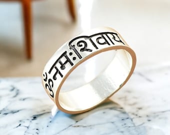 Anillo religioso Om Namah Shivay de plata de ley 925, anillo Om Namah Shivay grabado, anillo de banda de plata de ley 925 hecho a mano