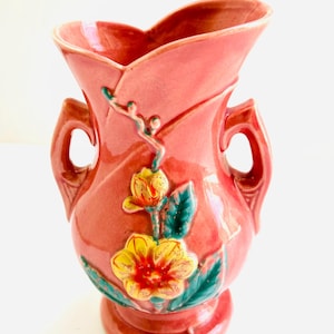 Vintage Hull Art Pottery Wildflower Vase