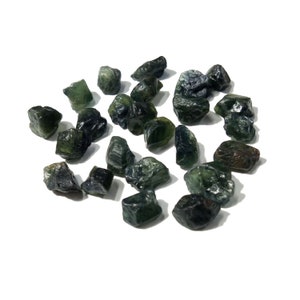 100% Natural Blue Sapphire Rough Raw Gemstone Lot, 76 Cts ! 29 Pcs Size 11mm to 6mm Blue Sapphire Rough Crystal Use For Jewelry Making Stone