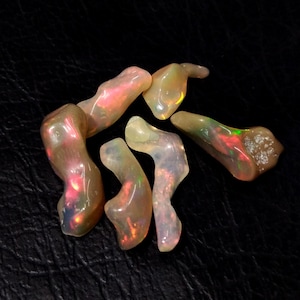 Ethiopian Rough Opal Gemstone, Natural Fire Opal, Loose Ethiopian Opal Crystal, 6Pcs Size 4mm to 16mm 9.60 Cts Rainbow Fire Opal For Jewelry