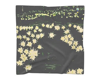 Sciarpa in poliestere Cahaba Lily Pond / Scena floreale con laghetto, bordo verde e bianco