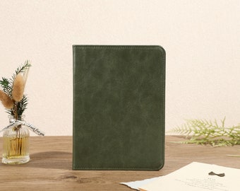 レトログリーンレザーKindleケース、新型Kindleケース Kindleカバー、Kindle Paperwhiteケース（第11世代）、パーソナライズされたケース 読書好きへのギフト