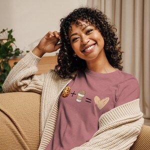 T-shirt café | T-shirt ample pour femme pour les amateurs de café | Motif biscuit - tasse à café - coeur | Un café avec style !