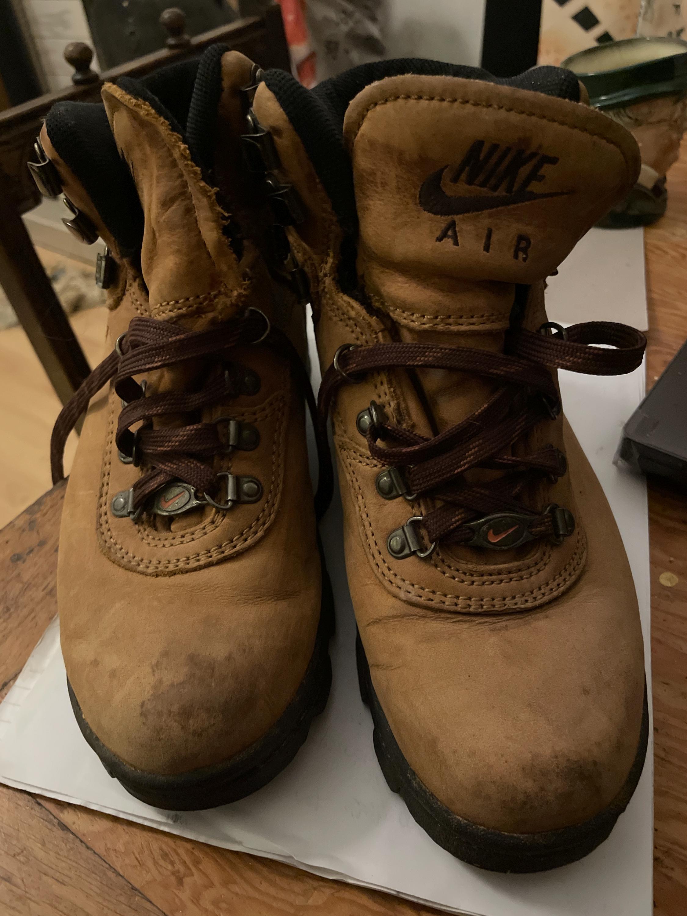 Vintage Nike 90’s Air Boots ナイキ　ブーツ　NIKE 90s】Nike ACG(ナイキ エーシージー) ヌバックレザー