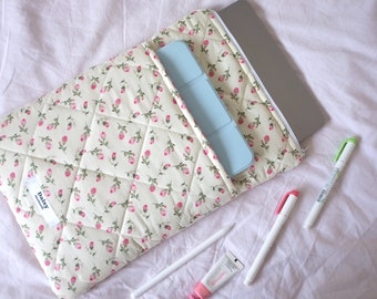 Quilted laptop iPad tablet sleeve with pocket in ivory and pink rose bud and red gingham lining | Aesthetic laptop case | Handmade in the UK