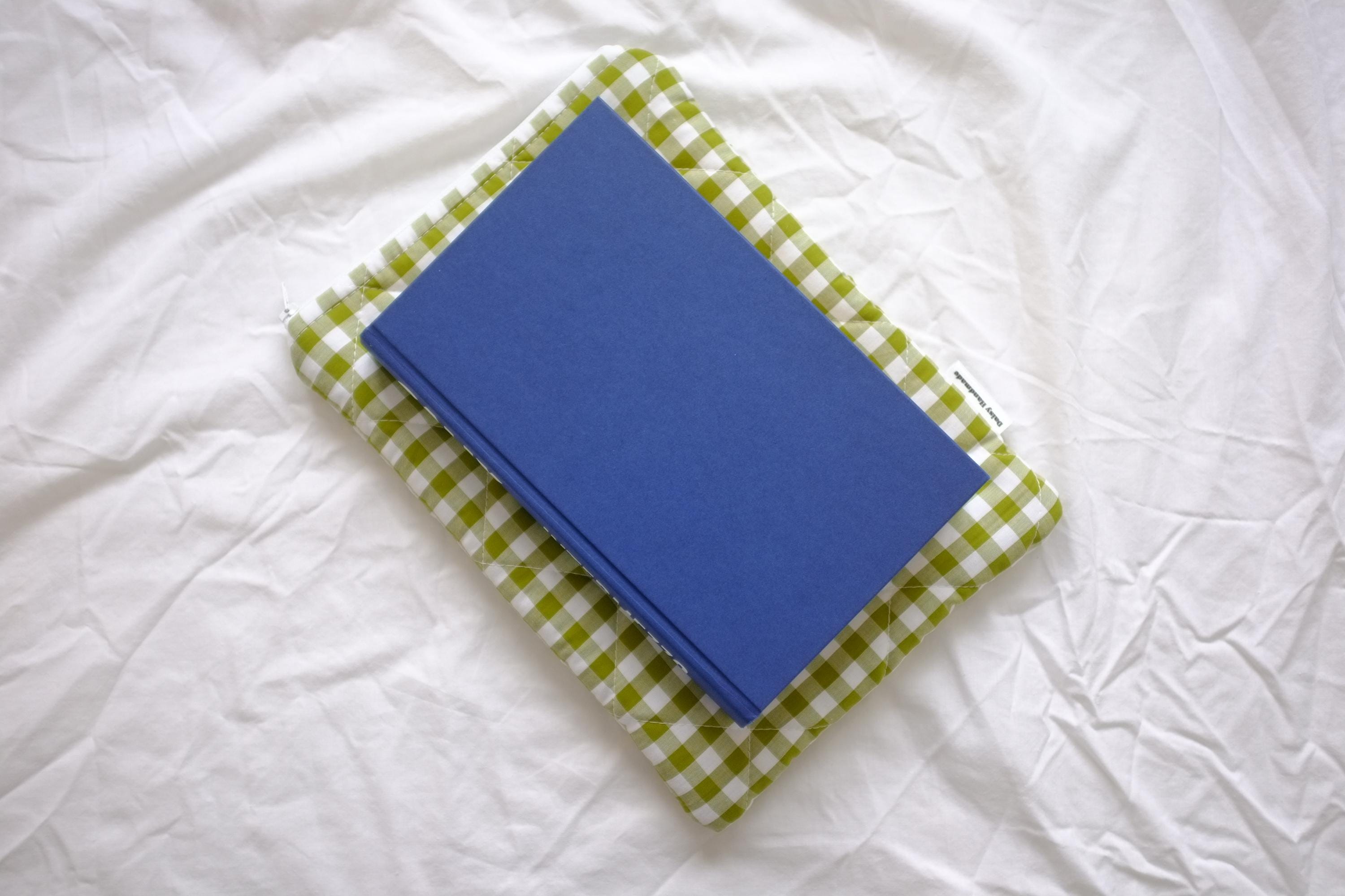 Quilted Book Sleeve With Zip in Olive Green Gingham Print With Cream ...