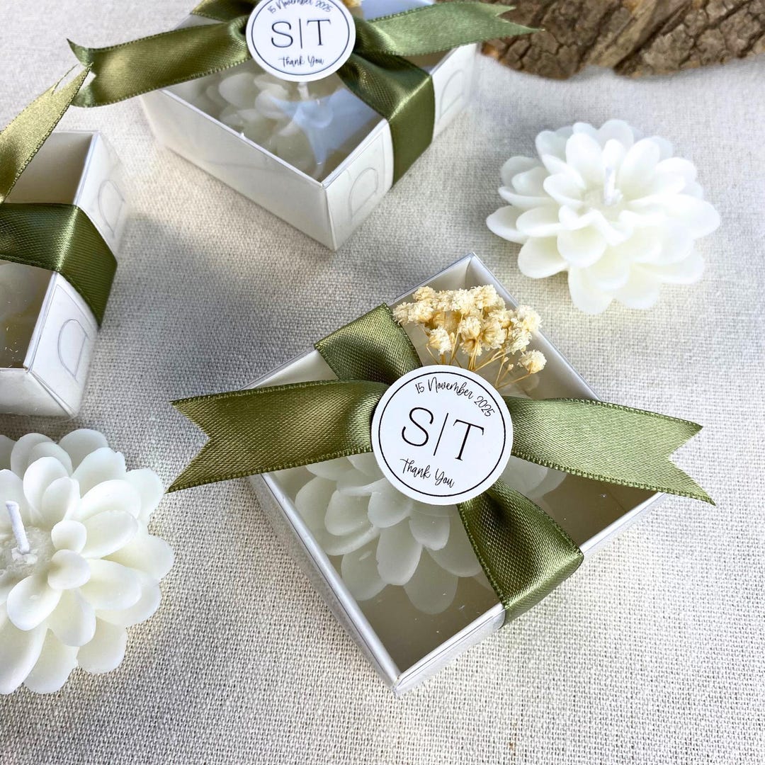 Personalized Wedding Lotus Candle Gift, Wedding Favors for Guest ...