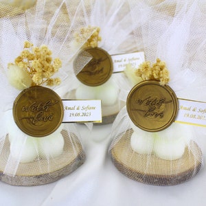 Personalized Wedding Candle, Bubble Candle Wedding Favors for Guests in Bulk, Engagement and Henna Gift, Unique Favors, Gold Processing Tag
