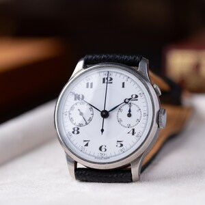 Vintage Swiss Chronograph, Monopusher Valjoux 22 GHT, Original Enamel Dial, Swiss Made, Rare mens watch, Antique watch, Retro Style