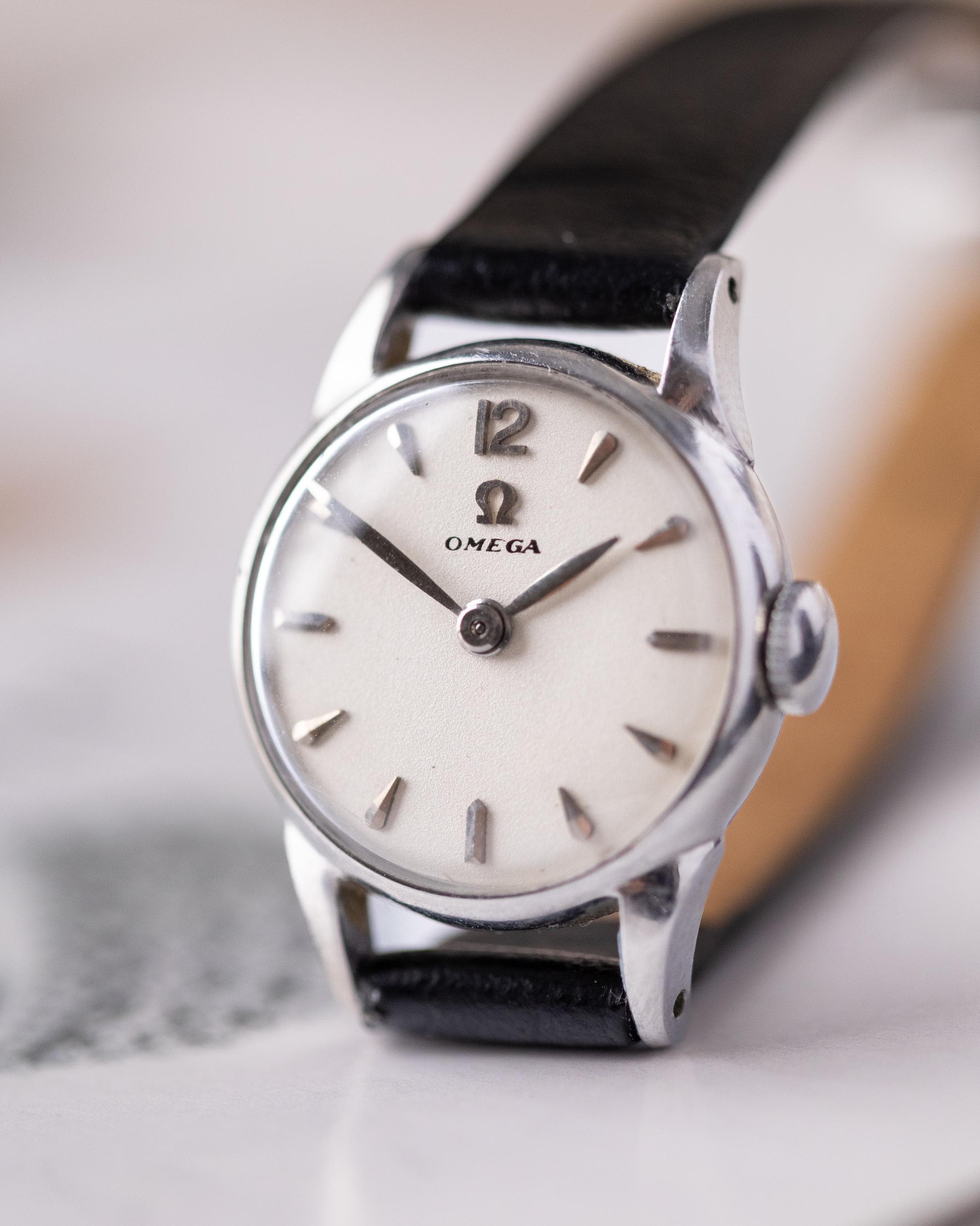 公式サイト - ハイブランドの新作が続々登場 Vintage Omega Tank Watch - Etsy 時計