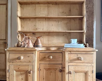 Vintage Farmhouse Rustic Country Pine Kitchen Welsh Cabinet Dresser w/Plate rack