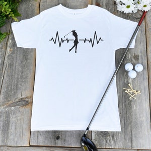 Women’s Unique Golf Gift Funny Golfer Heartbeat Tee Ladies Golf Gifts Golf Babe Mum Shirt Cute Birthday Sister Present Ladies Golfing Tshirt