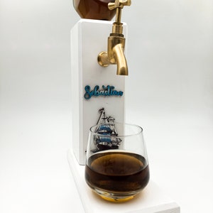 Home Bar Gift,Personalized Whiskey Dispenser,Engraved Wooden Whiskey Dispenser,Whiskey Gift for Dad, Wine,Bourbon Dispenser for Home Bar