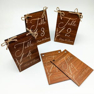 Houten tafelnummers met bloemenpatroon, rustieke houten tafelnummers bruiloft, 100% berkenhout dubbelzijdig 4 x 6'', aanpasbaar