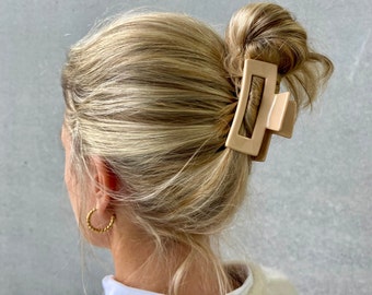 Nachhaltige Haarklammer 'The Minimalist' in Beige, aus Cellulose Acetat, große Haarspange, minimalistische Haaraccessoires, claw clip