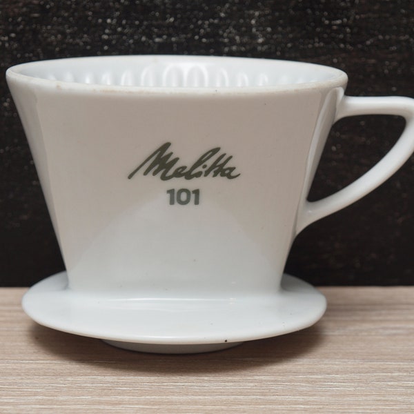 MELITTA, Kaffefilterhalter Porzellan, Größe 101, West Germany, VINTAGE KÜCHE, mid century, die vintage Art Kaffee zu trinken.
