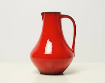 BÜCKEBURG Keramik, MIDCENTURY CERAMIC Handled Vase/Pitcher, Ruby Red, High Gloss Glaze, 1960s, Vintage pottery, mcm