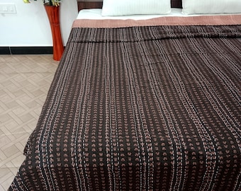Edredón Kantha hecho a mano, estampado floral en bloques, ropa de cama marrón vintage