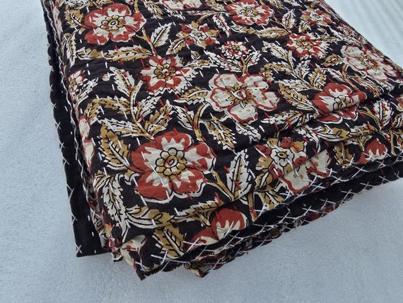 Black Floral Kantha Quilt: Hand-Stitched Indian Bedding