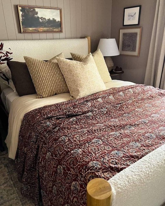 Premium Ashlyn Kantha Quilt Burgundy Quilt Handmade Cotton Kantha Indian Natural Color Indian inspired Bedding bed burgundy floral quilting