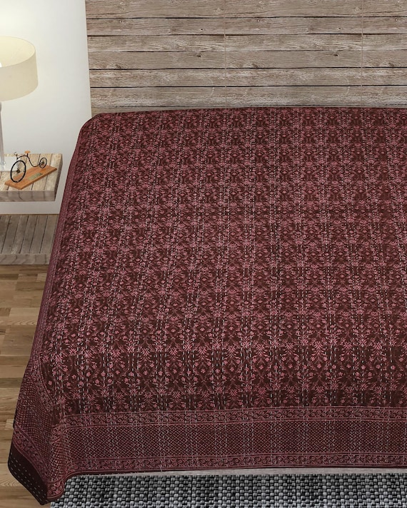 Pink Floral Kantha Quilt: Hand-Stitched Vintage Cotton (87x98 Approx.)