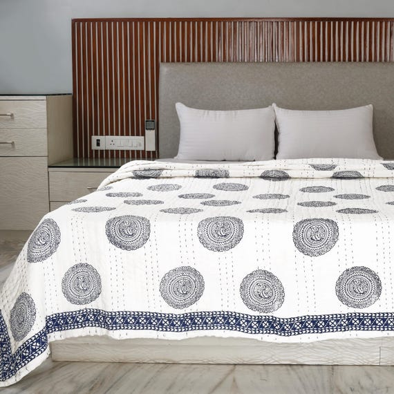Batting Cotton Quilt Blankets Indian Reversible Quilt Handmade Jaipuri Razai Soft Cotton Filled Kantha Quilt Jaipuri Queen Size Quilt