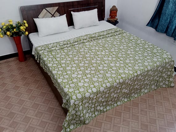 Hand-Stitched Floral Kantha Quilt: Indian Cotton Bedding