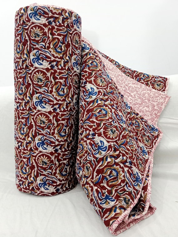 Handmade Burgundy Kantha Quilt, Indian Cotton Bedspread with Hand-Stitched  Vintage Bohemian Throw, Queen & King Size Bedding