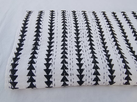 Black and White Triangle Kantha Quilt HandBlock Print Kantha Throw Indian Kantha Cotton Light Weight Quilt Summer Bedspread Full Size Quilt