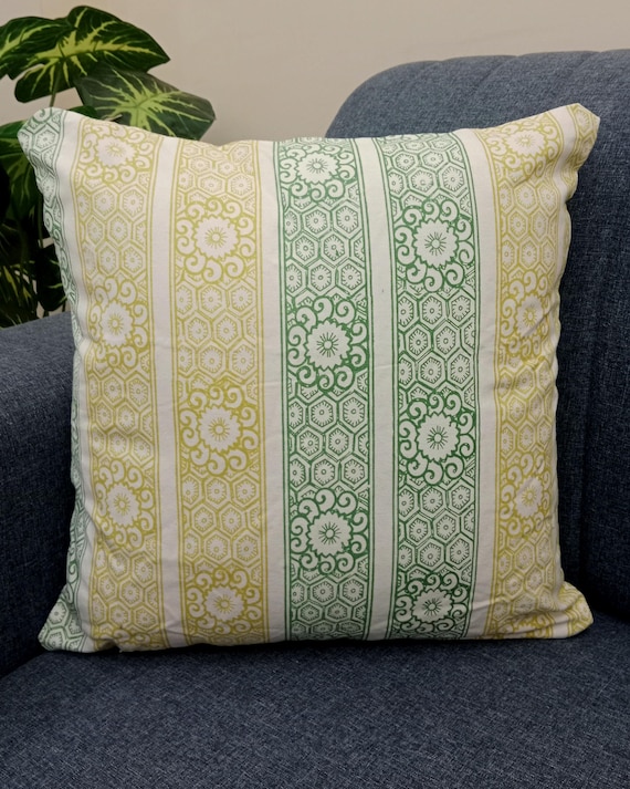 2 Pieces 16x16 inches Handblock print Floral Print Cushion Covers Cotton Fabric 1 pair 16x16 Inches Size Handblock print Natural Colour